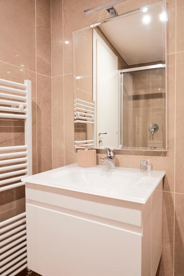 Prestige Boutique Homes - Duomo 2 Милан Экстерьер фото